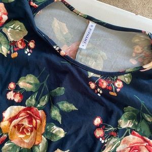 Piphany size Medium, fits more like a large
